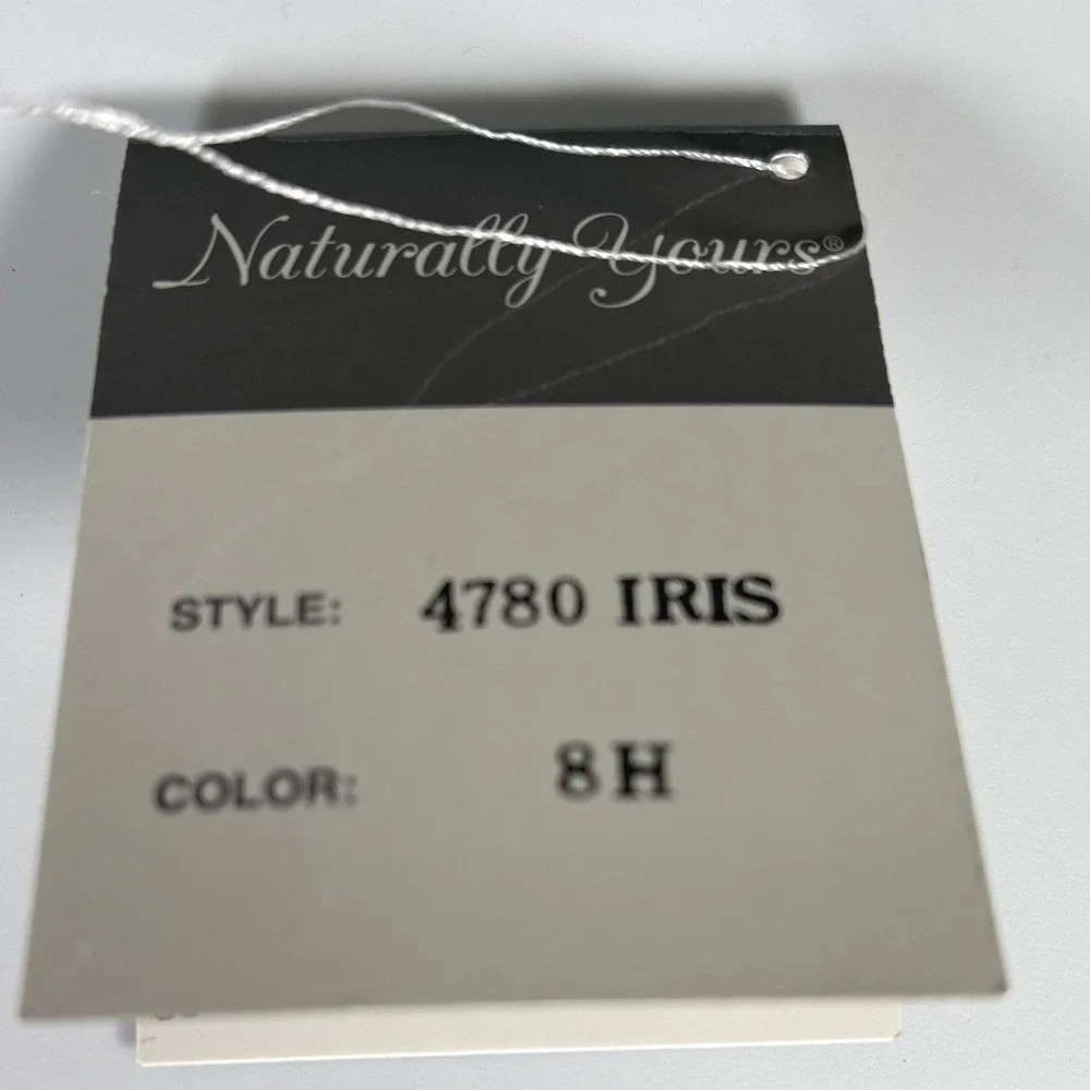 Henry Margu Iris Wig Short Straight Medium Brown Highlights‎ 8H NWT